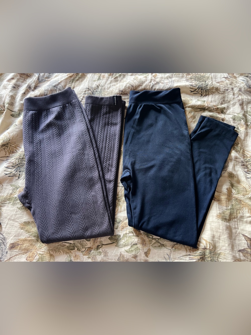 TWO Pairs Nautica Women's Leggings L/XL- Charcoal Chevron & Navy